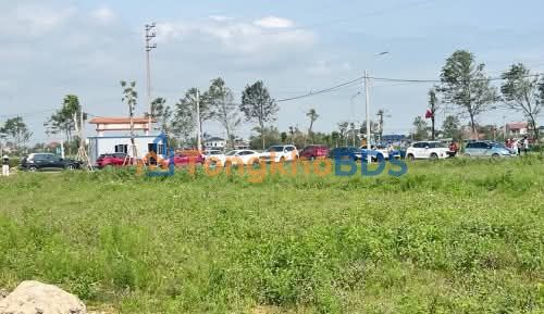 Bán Đất Việt Tiến, Hà Tĩnh 280m² - Chia 2 Lô, Ô Tô Tránh Nhau