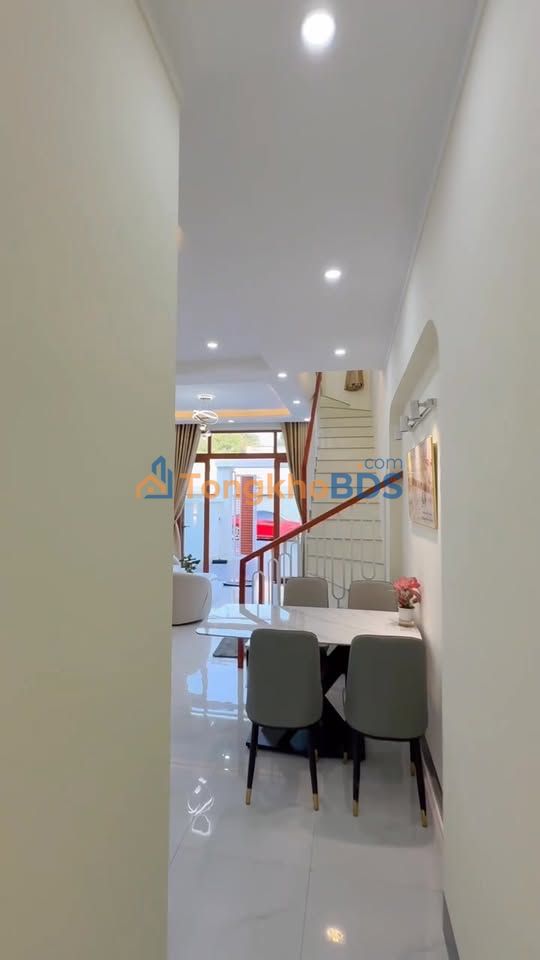 Nhà 1.65 Tỷ Hướng Tây Bắc - Kinh Doanh Thuận Tiện Tại P. Long Hoa, Tây Ninh