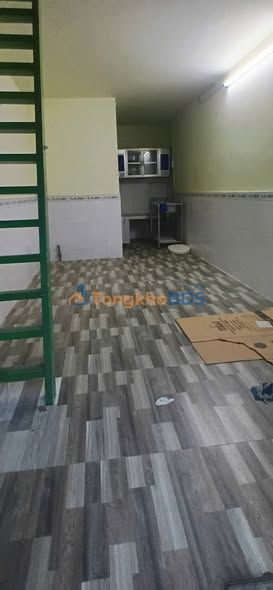 Nhà Góc 2 Mặt Hẻm Xe Tải 3x7m, P9 GV - Giá 4.5 Triệu/Tháng