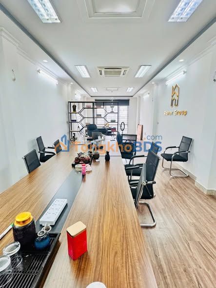 Văn phòng 60m² Nguyễn Xiển - Giá 10.5 Triệu/Tháng - Sẵn Sàng Kinh Doanh