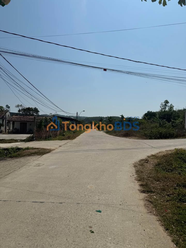 Đất 2 Mặt Tiền Đắk Cấm, Kon Tum - 148m² Giá 550 Triệu, Kinh Doanh Sầm Uất