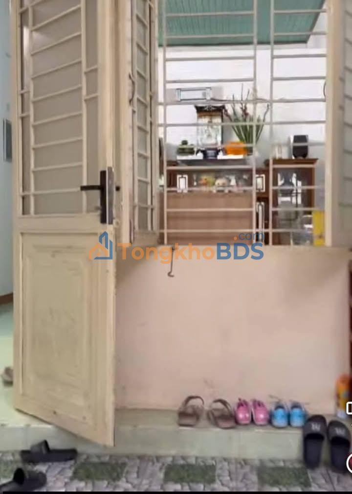 Nhà Hẻm Hùng Vương, Quảng Ngãi - 94m² Hướng Nam, Giá 1.39 Tỷ