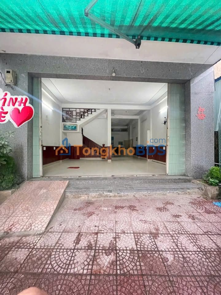 Nhà mặt tiền Hoàng Hoa Thám Sa Thầy 5 triệu - Ô tô vào nhà