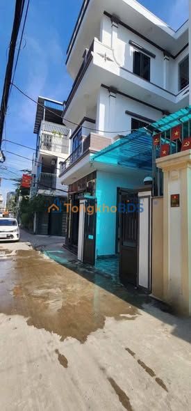 Nhà 11/43 Nguyễn Khuyến 70m² giá 2.95 tỷ - Ô tô vào tận nhà