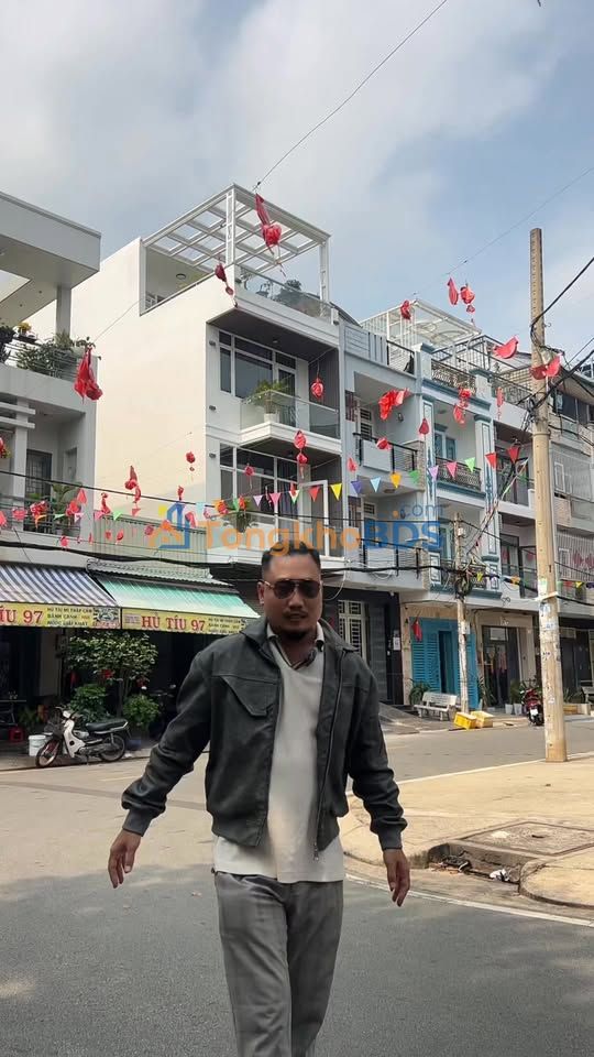 Nhà Mặt Tiền Kinh Doanh Đường 42 Bình Phú, Quận 6 - 72m², 3 Lầu, Dưới 12.8 Tỷ