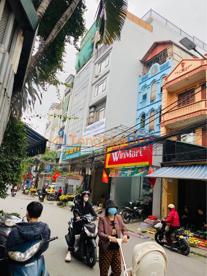 Nhà riêng Vương Thừa Vũ 54m² - 4 tầng, 3 thoáng, gần ô tô - Giá 13.5 tỷ