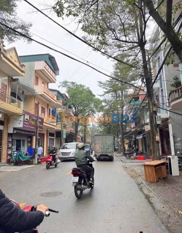 Nhà mặt phố Tam Giang 63m² 4 tỷ - Mặt tiền kinh doanh