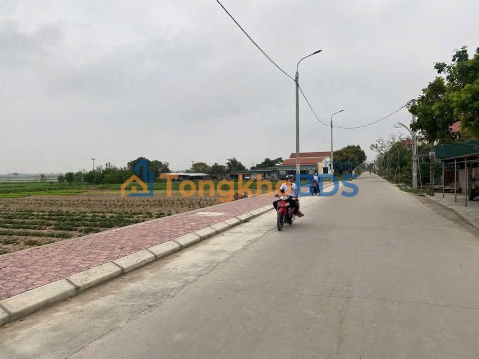 Bán Gấp Liền Kề 140m² Bình Giang, Hải Dương - Sổ Đỏ Chính Chủ, Giá Tốt