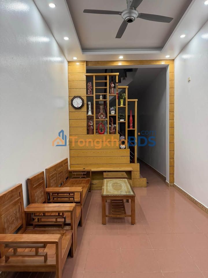 Nhà 3 Tầng Nguyễn Thị Duệ, Hải Dương - 42m² - 2.45 Tỷ - Ô Tô Vào Nhà