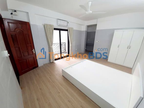 Phòng trọ full nội thất, cửa sổ thoáng - Ngõ 112 Nguyên Xá, Bắc Từ Liêm
