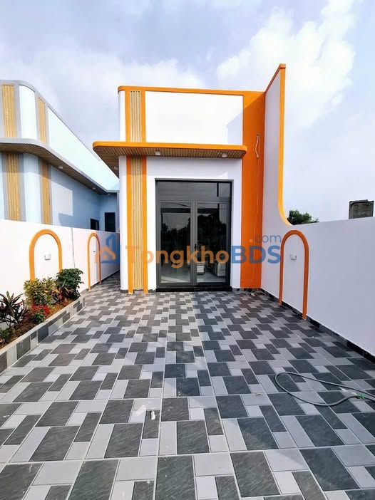 Nhà Xã Long Khê, Cần Đước - 150m² Sổ Hồng Riêng, Giá 2.1 Tỷ