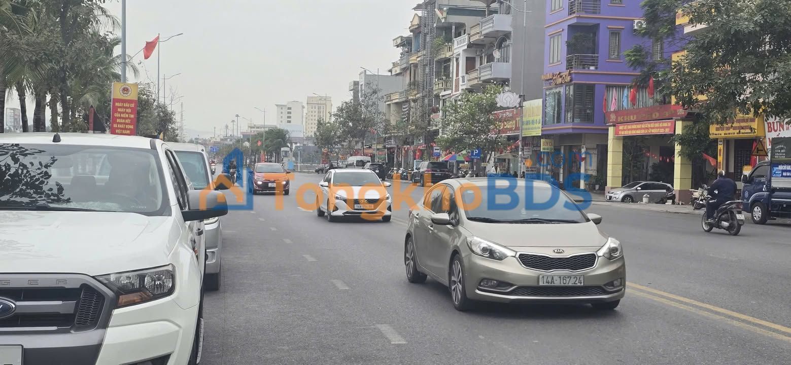 Nhà Mặt Tiền Hạ Long - Móng Cái 60m² 3 Tầng - Kinh Doanh Sầm Uất