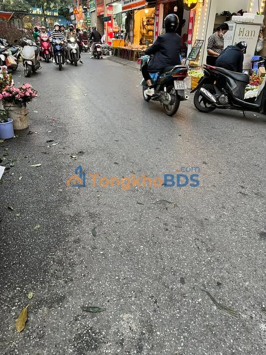 Nhà 31m² 5 Tầng Đức Giang, Long Biên - Sổ Hồng Vuông Vắn, Sẵn Sàng Đón Chủ Mới