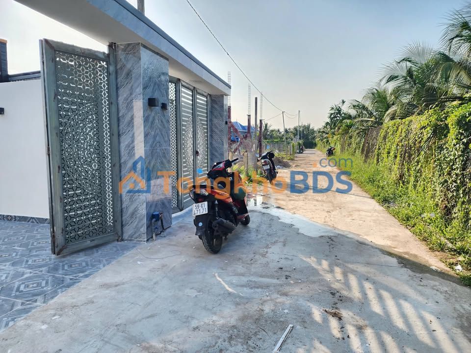 Nhà P. Trung An 108m² - 1.29 Tỷ - Sân Ô Tô Thoáng Mát