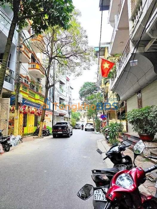 Nhà Phân Lô Tam Trinh, Hoàng Mai - Kinh Doanh Đỉnh Cao 35m² Sổ Đỏ Vuông Đẹp