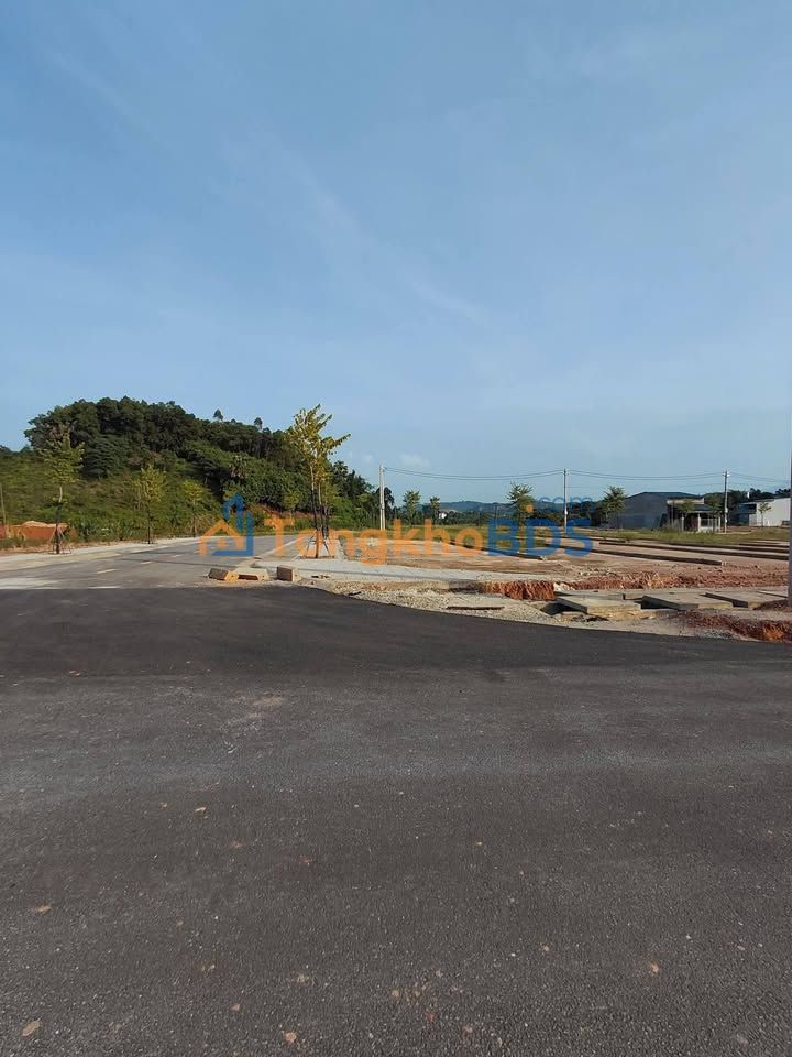 Đất Tái Định Cư Yên Bái 155m² - Lô Góc 2 Mặt Tiền, Hướng Đông Nam