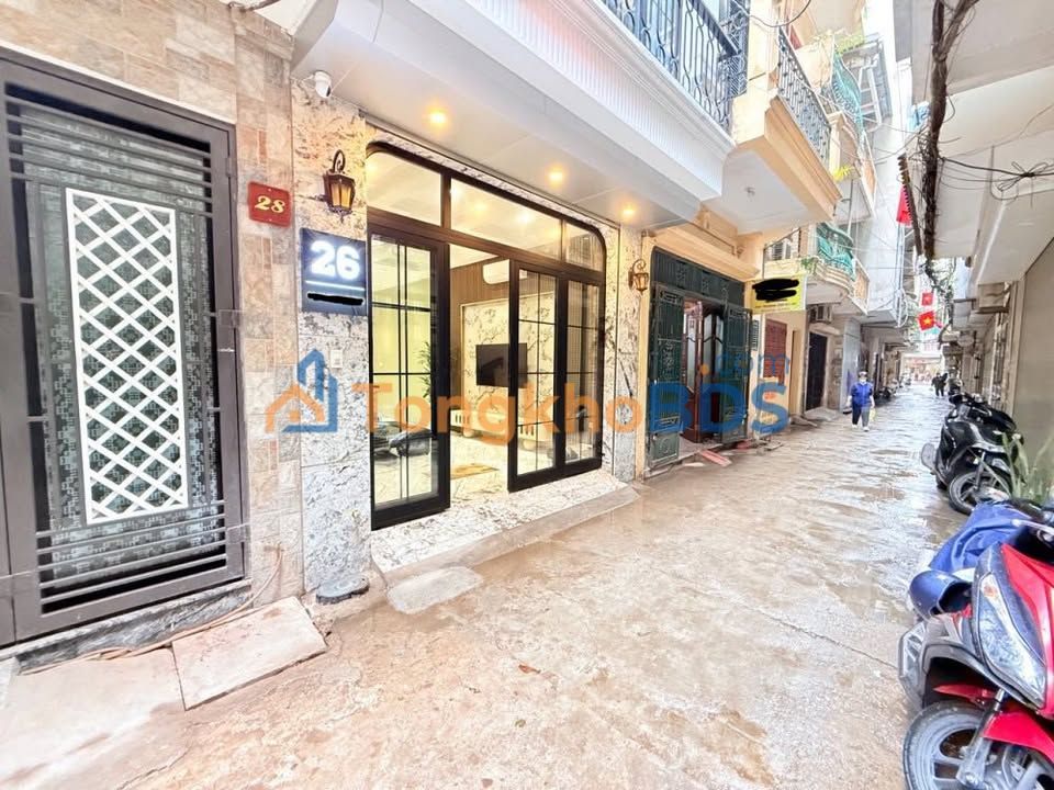 Bán Gấp Nhà Phân Lô Ngọc Khánh 42m² 6 Tầng Thang Máy - Giá Tốt