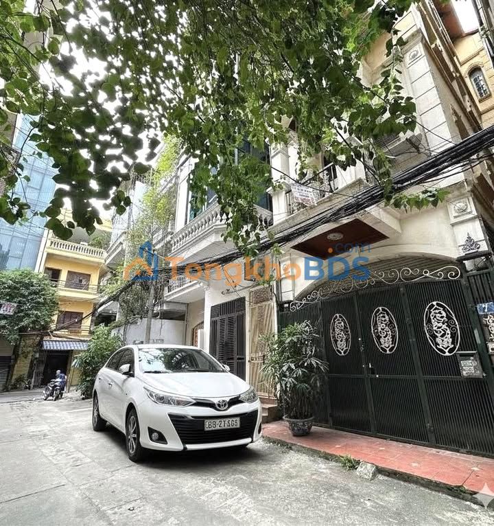 Nhà Phân Lô Kim Mã 63m², 5 Tầng, Ô Tô Tránh – Kinh Doanh Đỉnh Cao