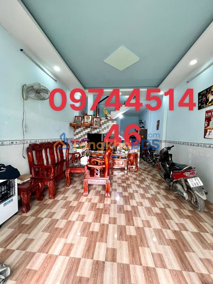 Nhà 42m² Hướng Đông 2PN Lầu Suốt Giá 980 Triệu - Vĩnh Lộc, Bình Chánh