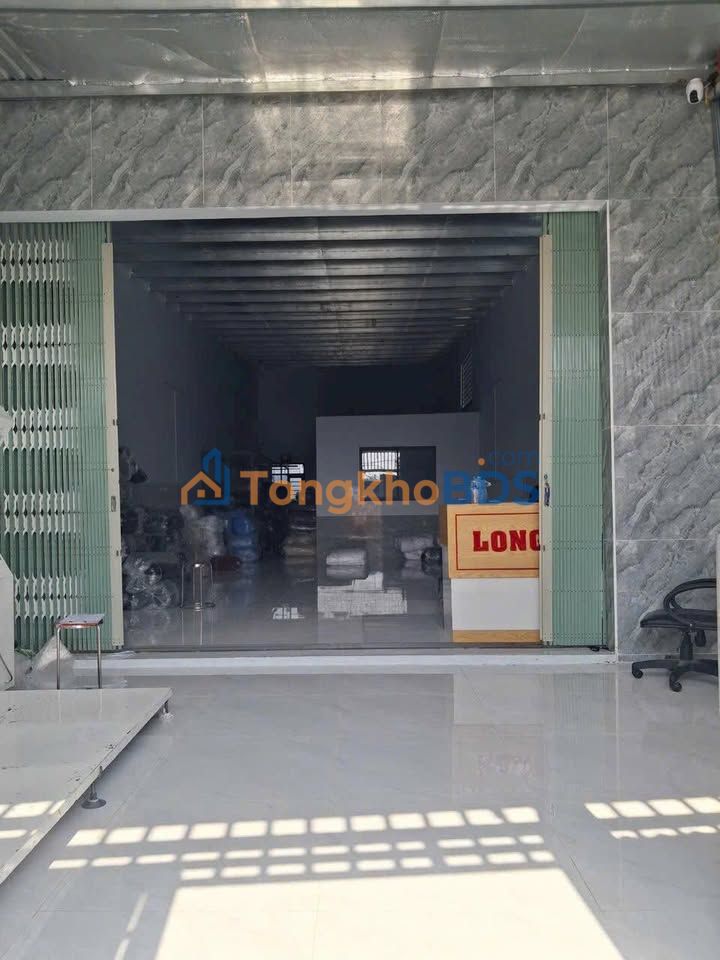 Bán Xưởng May Hóc Môn 163m² - Sẵn Sàng Hoạt Động