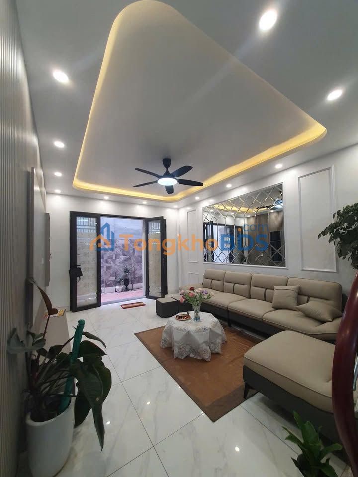 Nhà Phố Chợ Hàng 45m² x 4 Tầng - 3.79 Tỷ, Full Nội Thất, Trung Tâm Hải Phòng