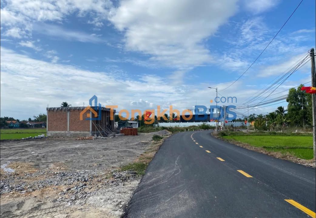 Bán Gấp Đất Mặt Tiền Nhựa Tuân Thừa, Ninh Bình - 96m² Sổ Hồng Sẵn Sàng