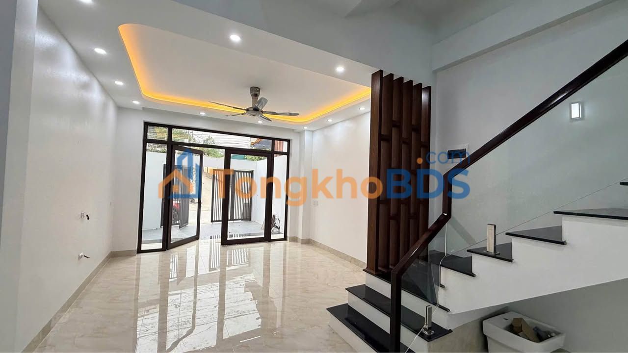 Nhà 3 Tầng Mặt Tiền Bảo Lương, Yên Bái – Giá Hơn 3.6 Tỷ