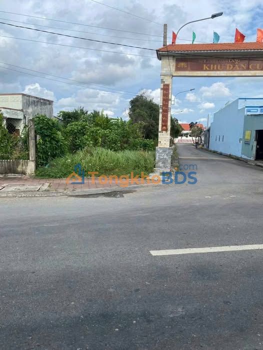 Nhà 100m² Long Định, Cần Đước - 2 Tỷ, Chính Chủ Bán Gấp