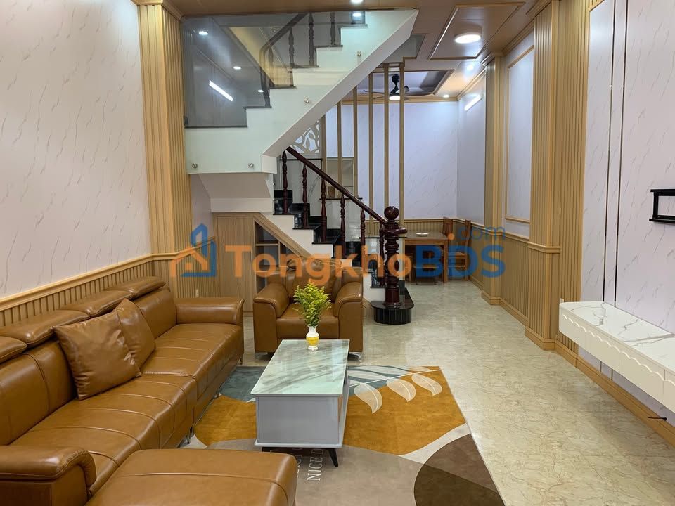 Nhà Thạnh Xuân 33, Q12 - Hẻm Xe Hơi 55m² (4x13.8m) - 2PN, 3WC - Giá 4.7 tỷ