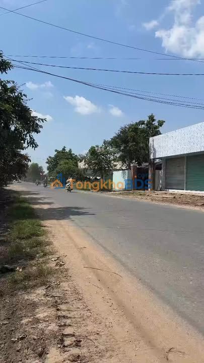 Kho Xưởng 774m² Mặt Tiền TL825 Đức Hòa, Long An - Dòng Tiền Ổn Định