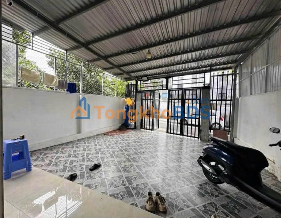 Nhà 2PN Nở Hậu 141m² Tương Bình Hiệp, Thủ Dầu Một - Giá 2.9 Tỷ