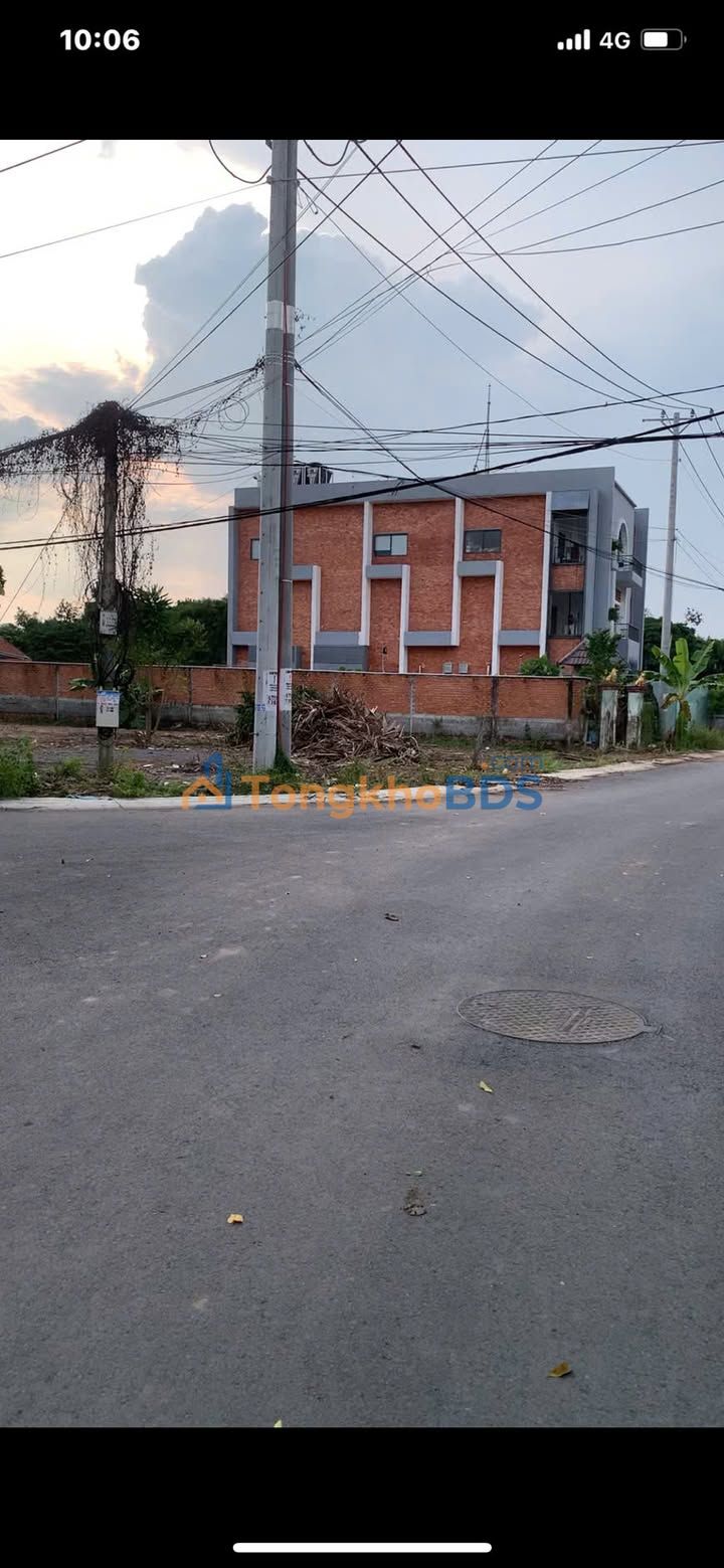 Đất Vàng Góc Hai Mặt Tiền Củ Chi 1120m² - Sổ Hồng Riêng, Giá 12.5 Tỷ