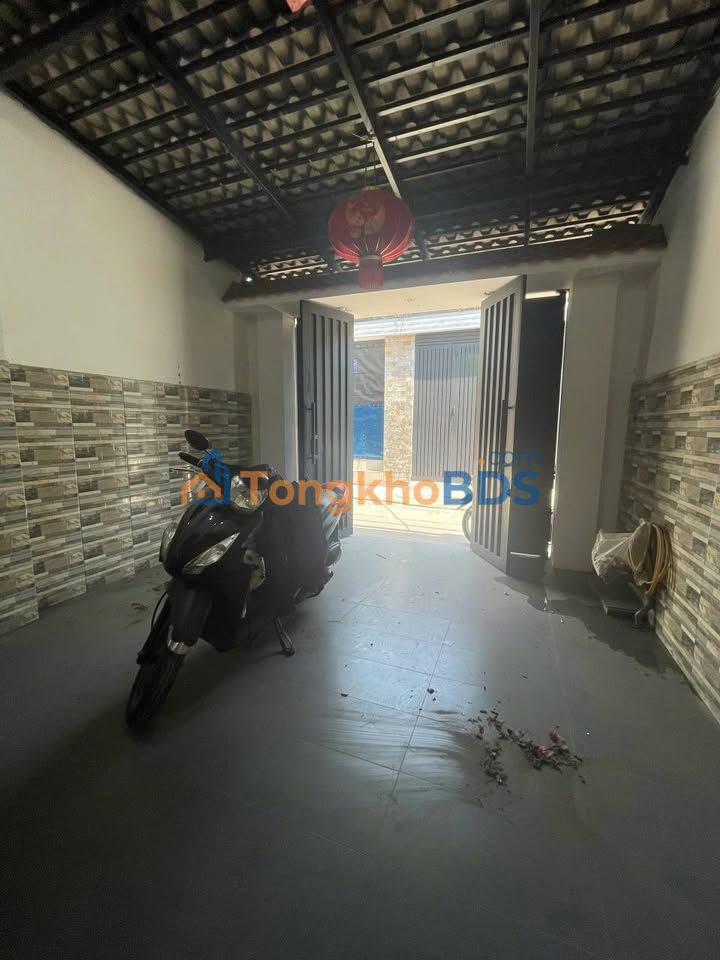 Nhà 56m² Hẻm 6m Thông - 8 Triệu/Tháng - Bình Tân, Sẵn Ở