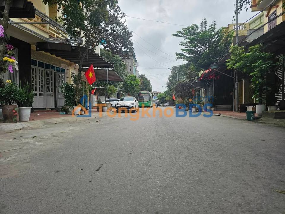 Nhà 3 Tầng 83m² Đông Thọ - Kinh Doanh/Ở Ngay, 4.x Tỷ