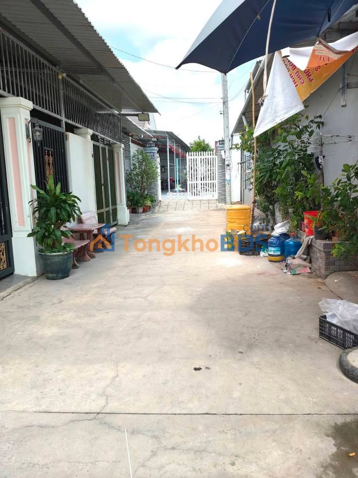 Cho thuê nhà 1PN hẻm ô tô Phường 1, Trà Vinh - Giá 2.5 triệu/tháng