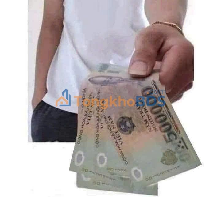 Mặt tiền DT 743 Dĩ An 210m² - Kinh doanh sầm uất, 8 phòng trọ thu nhập 30tr/tháng