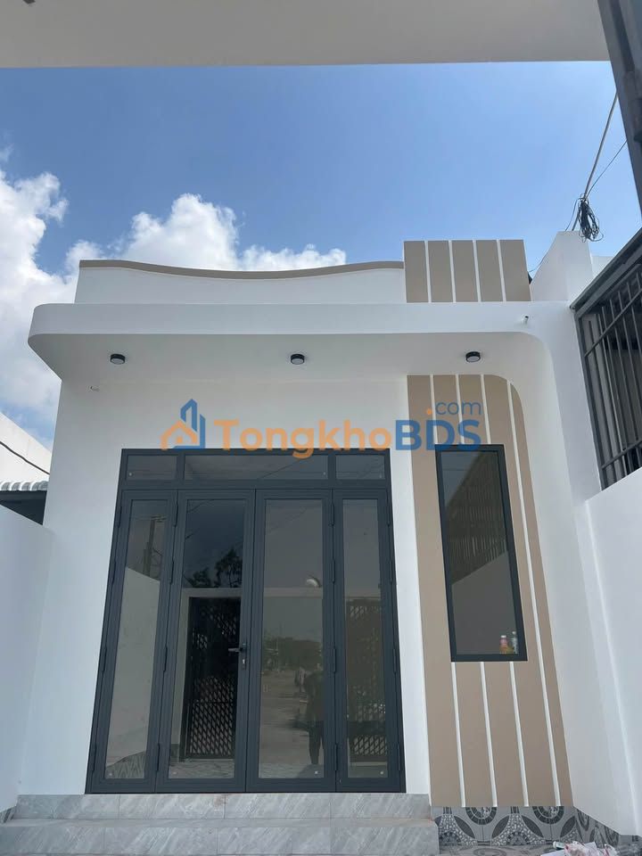 Nhà Cấp 4 Hoàn Công 103m² - Khu Hoàng Tâm, Bạc Liêu - Giá 1.5 Tỷ