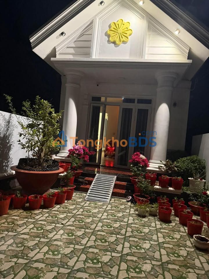 Đất Vườn Tân Biên, Tây Ninh - 600m² Sổ Hồng Riêng, Giá Tốt