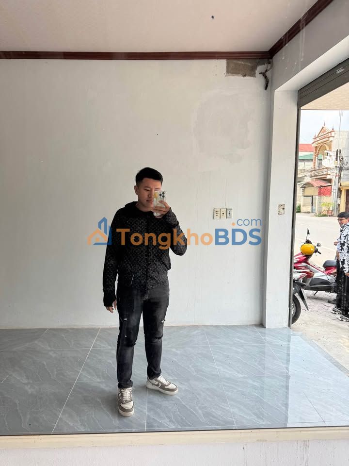 Nhà 3 Tầng Mặt Tiền Đường 14m Ngay Cầu Hạc, Đông Thọ - 80m² Giá Tốt