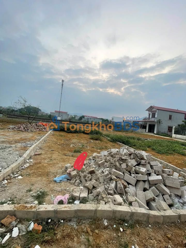 Bán Đất Lạng Sơn 60m² - Ngõ Ô Tô Rộng, Sổ Đỏ Sẵn Sàng