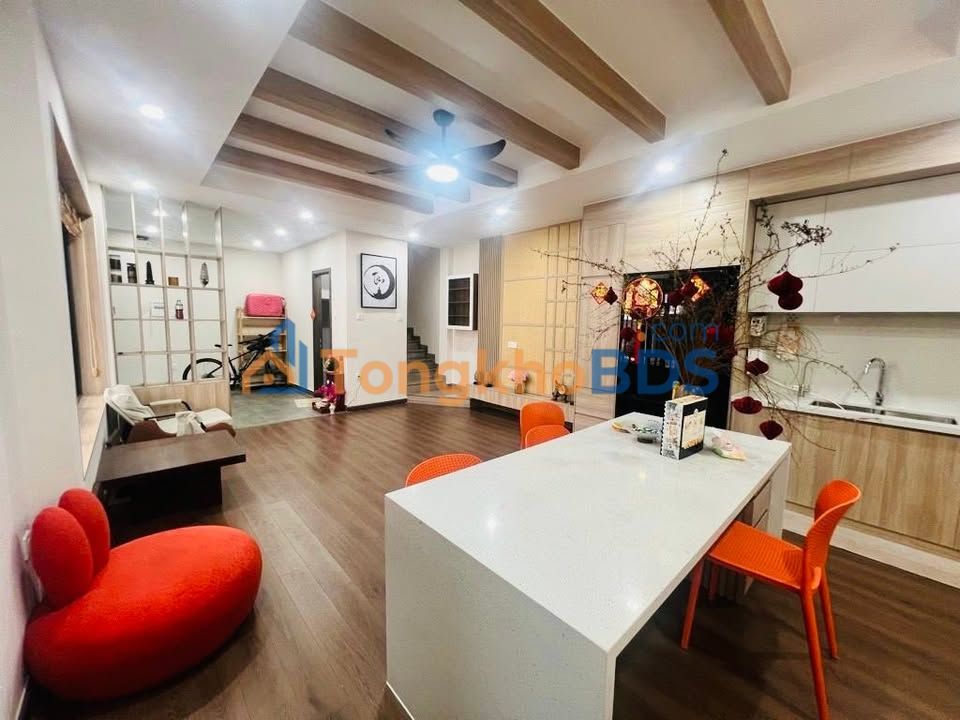 Nhà 50m² Hẻm Thông Hòa Hưng Q10 - 3 Tầng BTCT - Giá 8.9 Tỷ