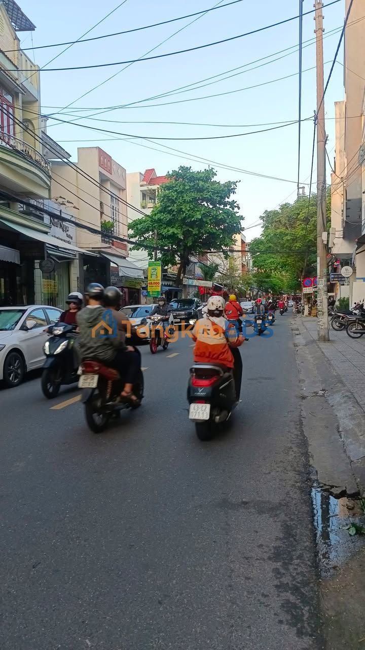 Nhà Kiệt Oto Thái Thị Bôi, Đà Nẵng - 75m² Sổ Vuông Nở Hậu, Dòng Tiền 100tr/năm