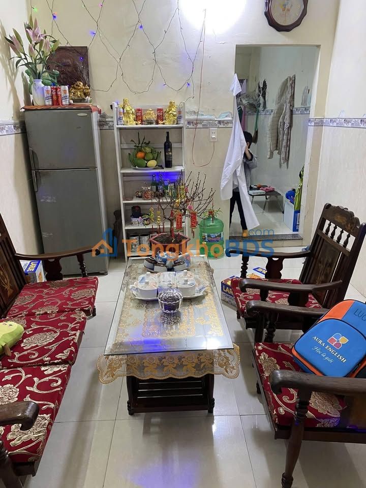 Nhà Nguyên Căn Kiệt Hoàng Diệu Đà Nẵng 3.5 Triệu - Sầm Uất Trung Tâm