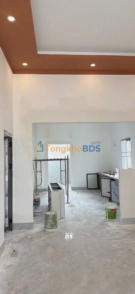 Nhà 100m² Hướng Tây - Đồng Xoài Giá 1.2 Tỷ - Sẵn Sàng Vào Ở