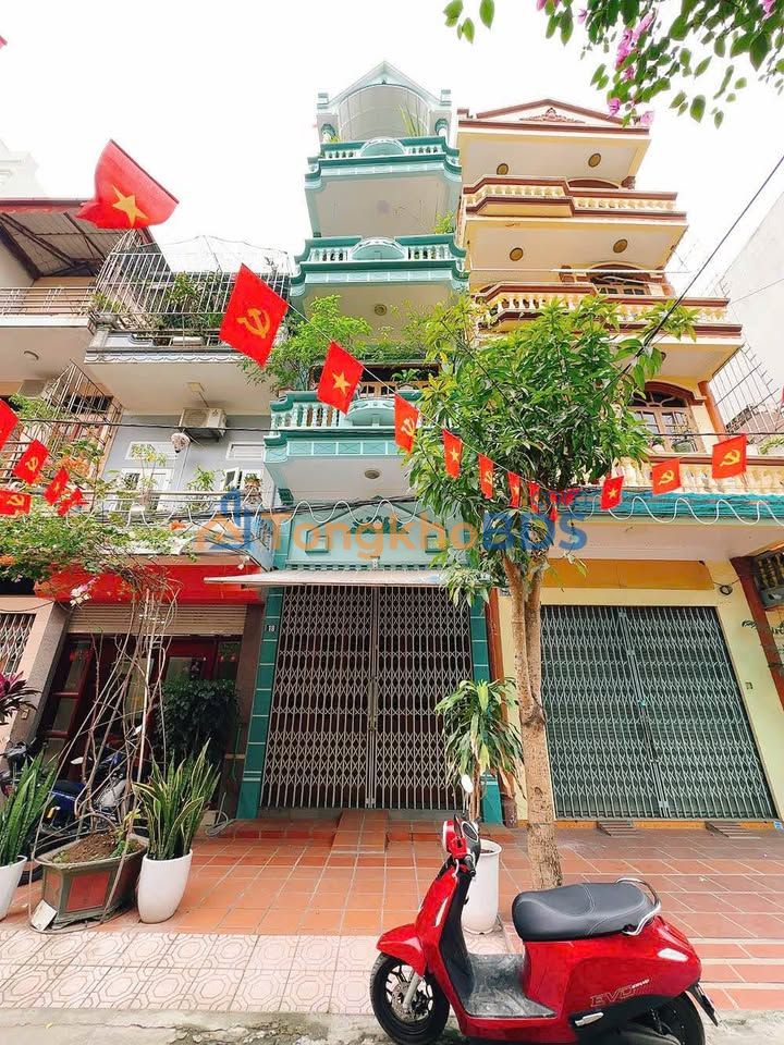 Nhà 4.5 Tầng Kinh Doanh Trần Nhật Duật, Thái Bình - 45m², Sẵn Sàng Ở Ngay