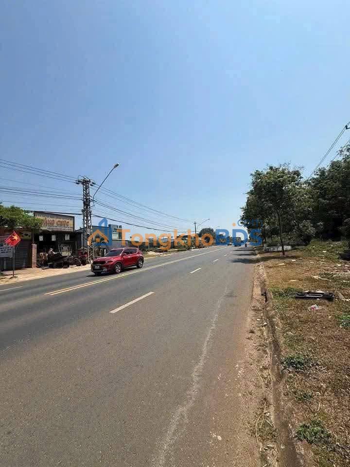 Bán Đất Vị Trí Vàng Km 15 QL26 Đắk Lắk - 372m² Giá 3.2 Tỷ