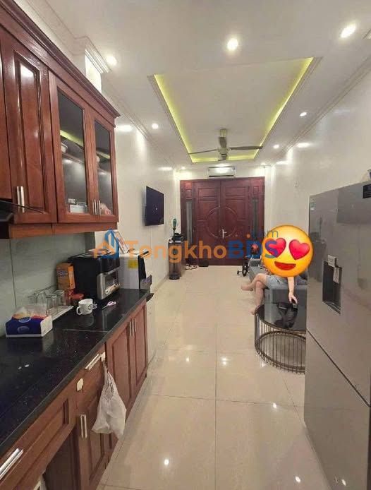 Nhà Nguyên Căn Thạch Bàn, Long Biên 30m² x 5 Tầng - Giá 10 Triệu