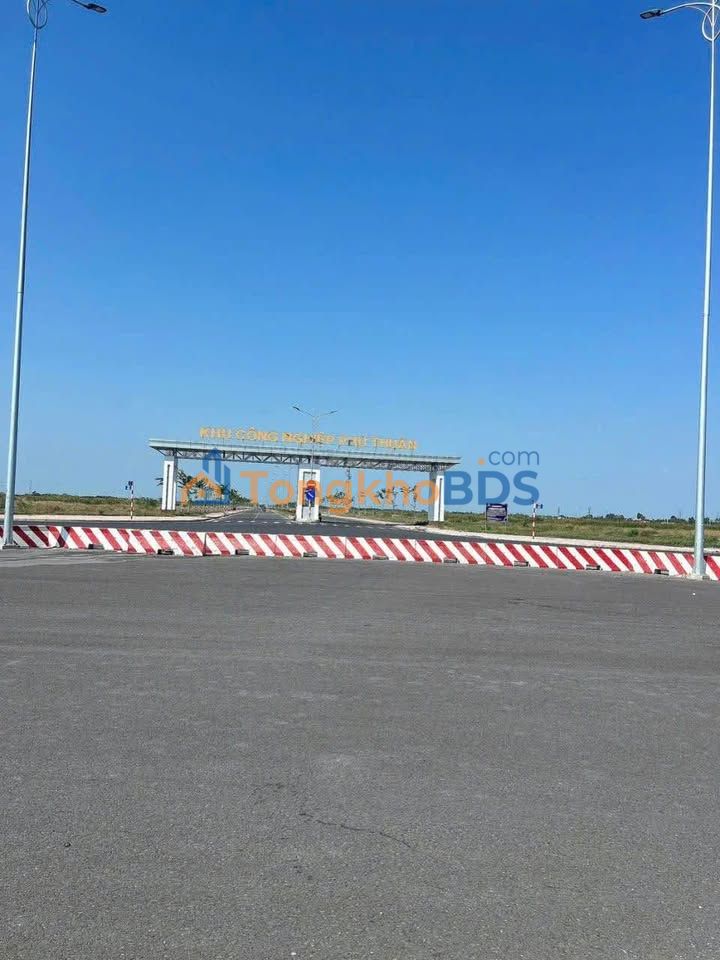 Nhà phố QL57B Phú Thuận 77m² 550 triệu - Mặt tiền kinh doanh