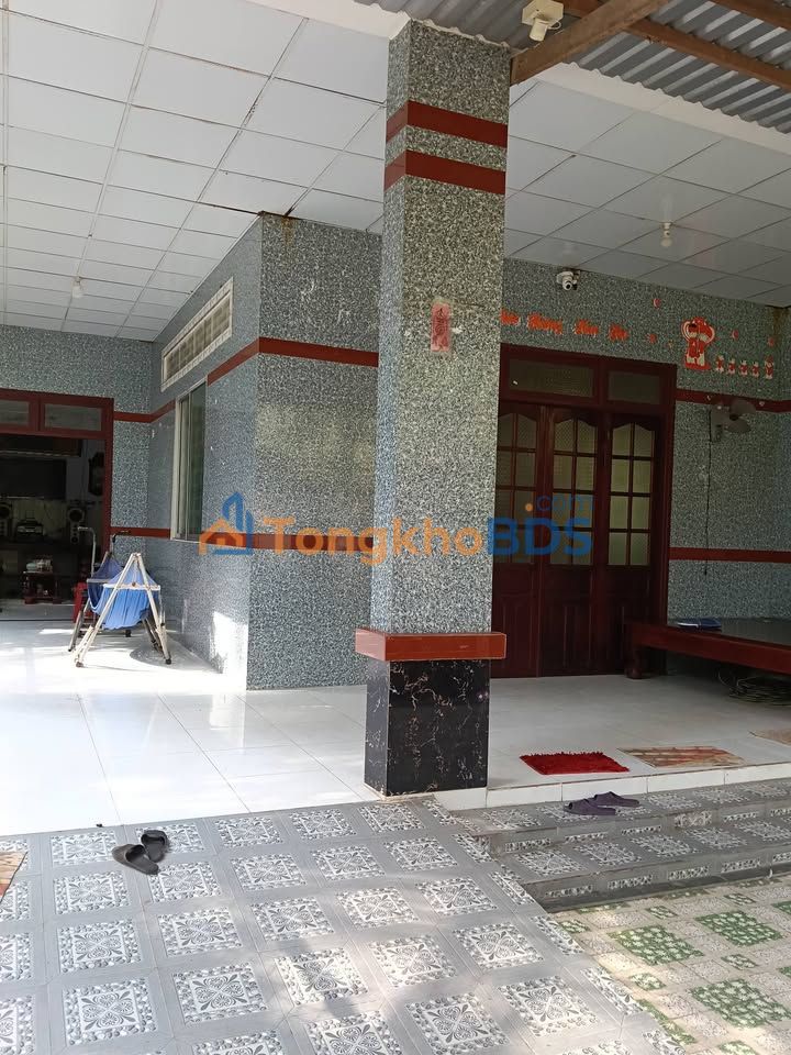 Bán Gấp Nhà Lộc Thuận, Bình Đại - 264m² Nở Hậu, Sổ Đỏ Riêng