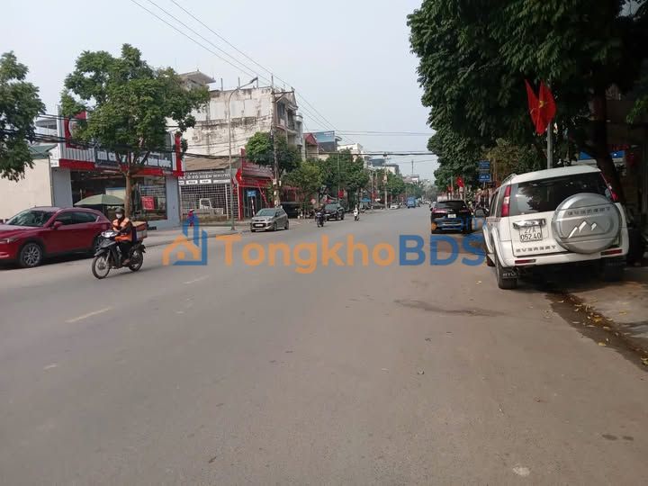 Nhà Phố Kinh Doanh Mặt Tiền Nguyễn Du, Việt Trì - Dòng Tiền Ổn Định